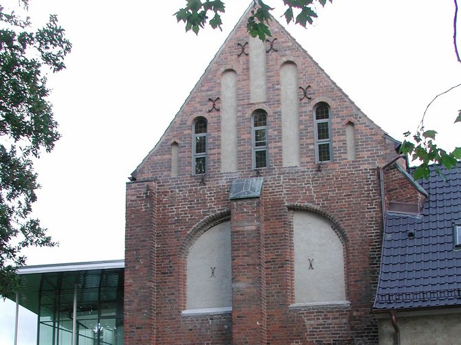 Die spätgotische Klosterbibliothek, ein Backsteinbau