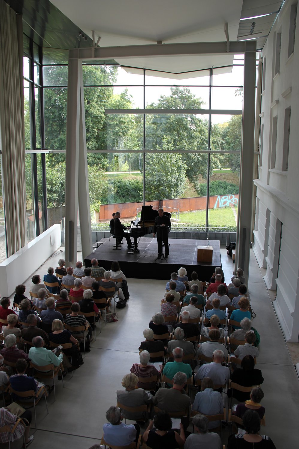 Concert in the Museumsstraße